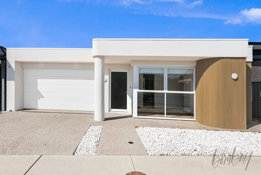 Mickleham 4房 精致奢华，卓越家庭多功能性 Refined Luxury with Exceptional Family Versatility