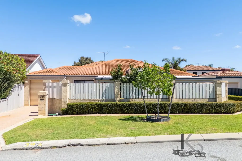 Dianella 3Kwarto Immaculate & Spacious Front Home.