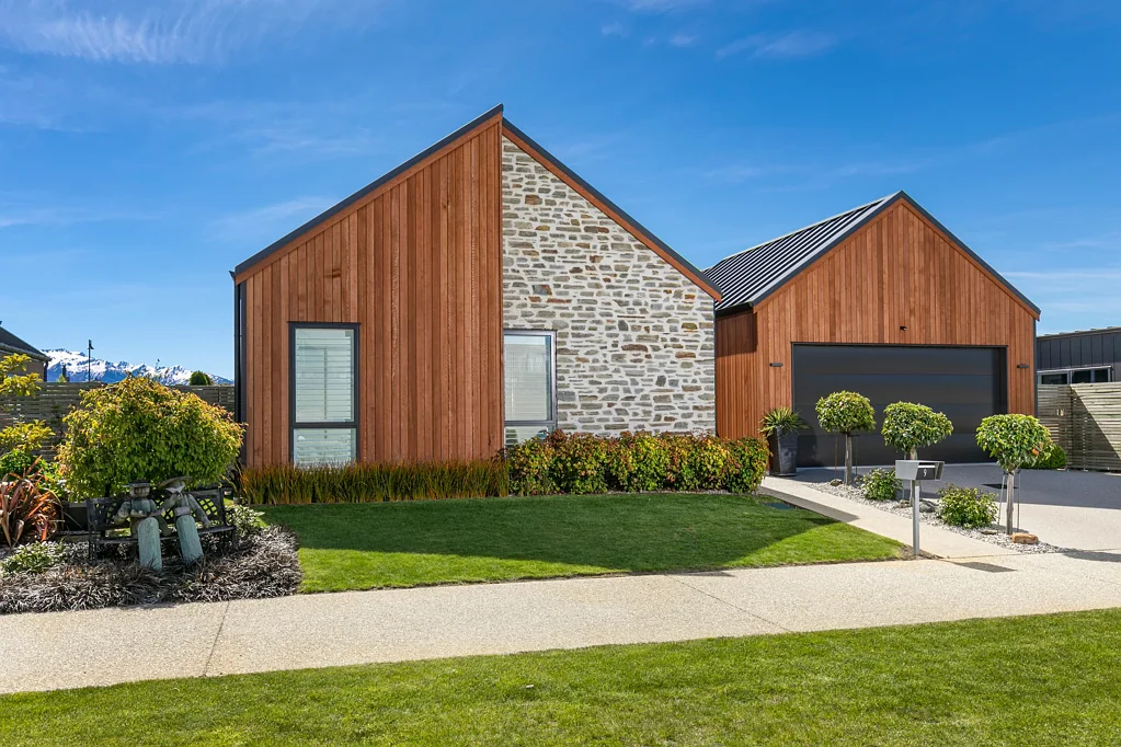 Wanaka 4ਬੈੱਡਰੂਮ Modern living in the heart of Alpine Estate