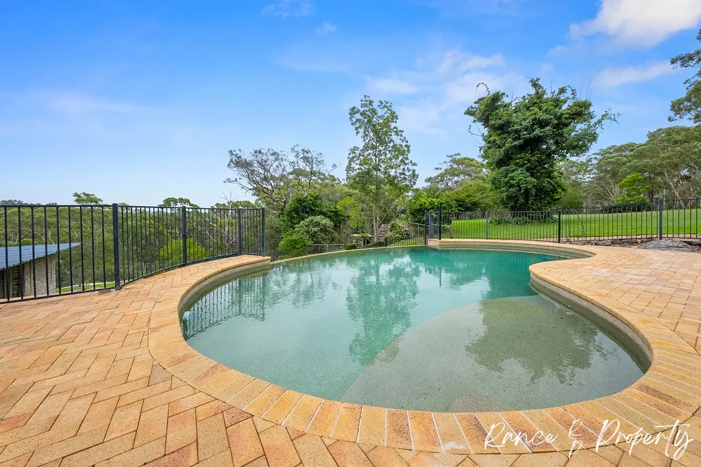 Annangrove 5房  本周六开放参观，3月1日 12:00 - 12:45PM  HAMPTON HOMESTEAD ON 5 ACRES