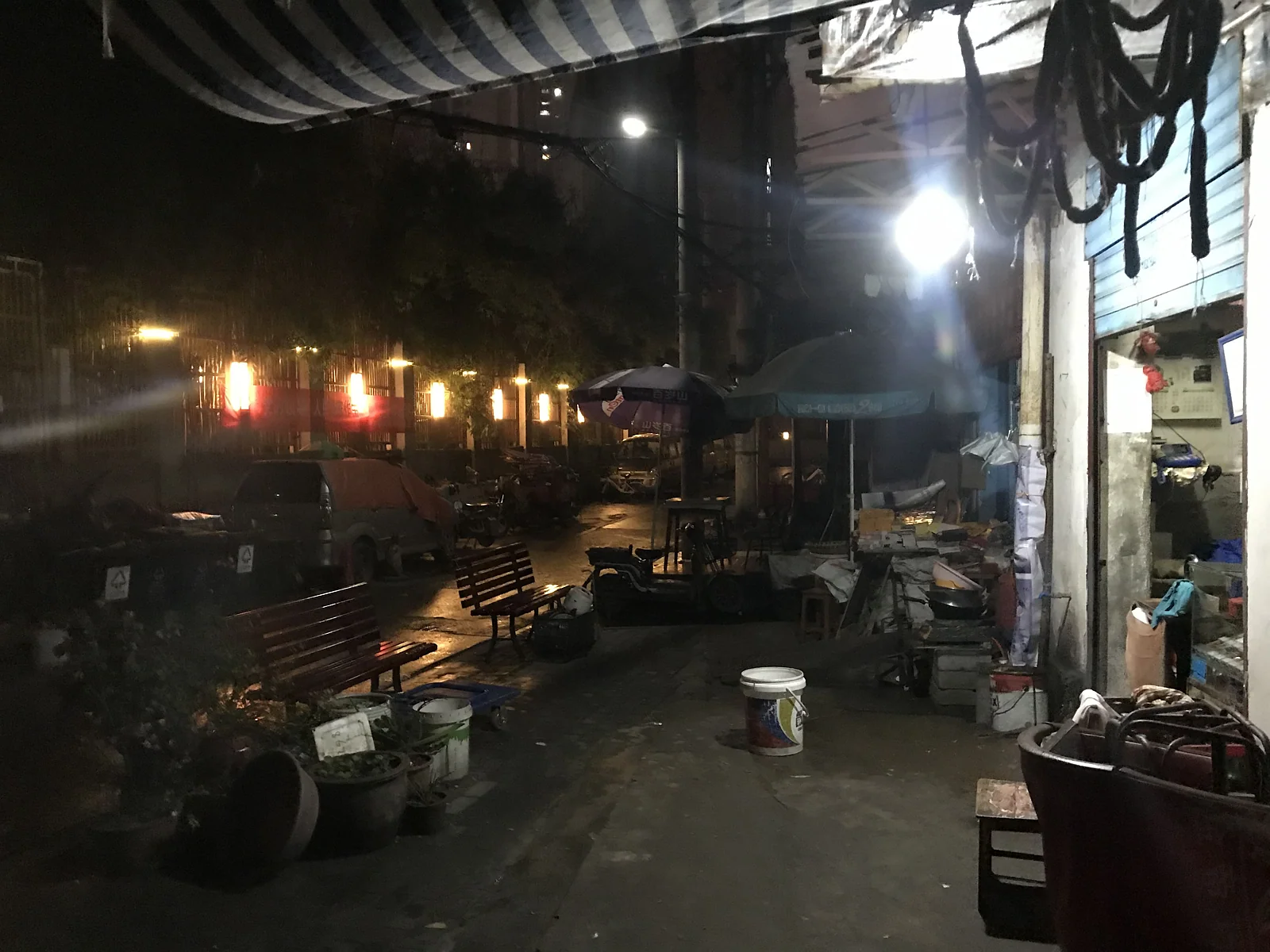 新型冠状病毒肺炎第2例去世者：生前为华南市场海鲜店老板