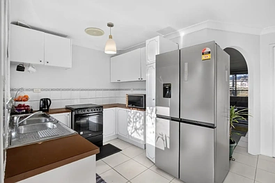 10 Brett Place, Ingleburn, NSW 2565, 3 Schlafzimmer, 1 Badezimmer, House
