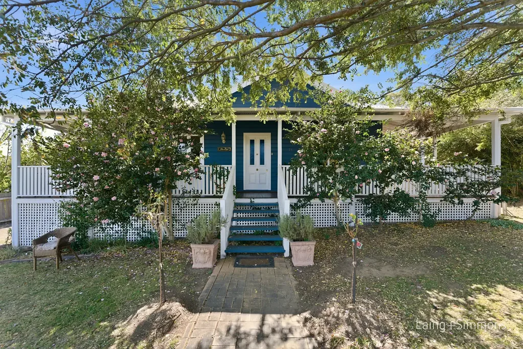 219 Erskine Street, Armidale, NSW 2350