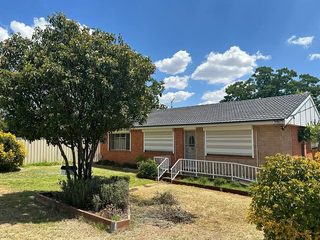 377 Fitzroy Street, Dubbo, NSW 2830