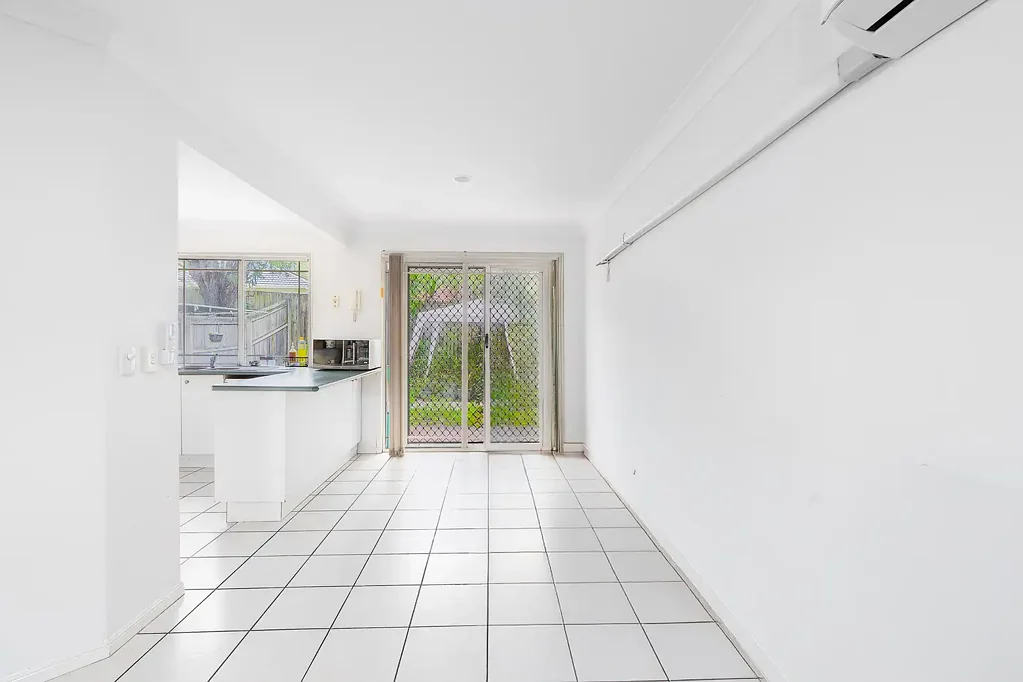 8/8 Gemview Street, Calamvale, QLD 4116