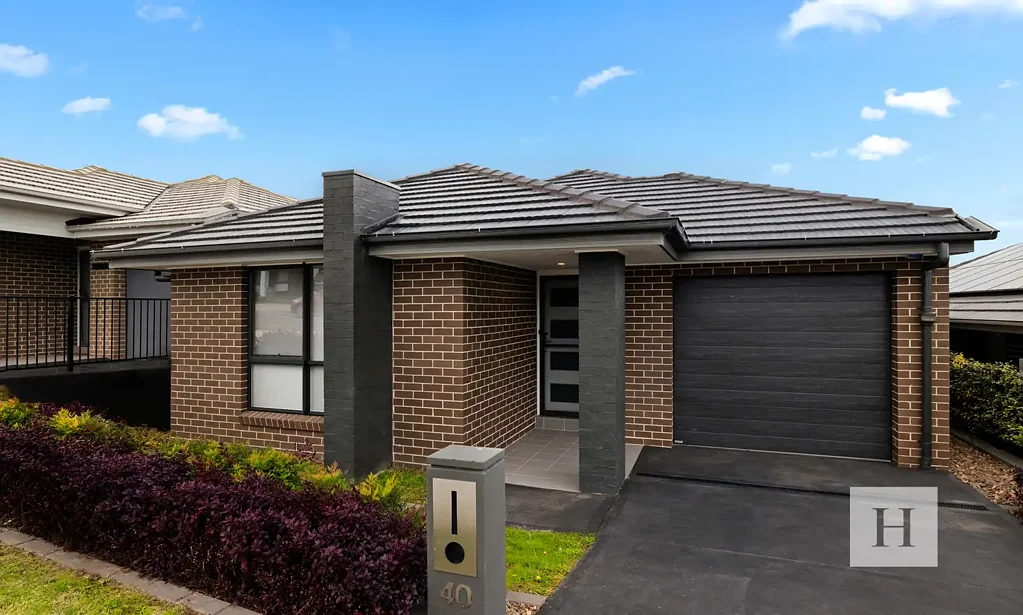 40 Mary Mackillop Drive, Woongarrah, NSW 2259