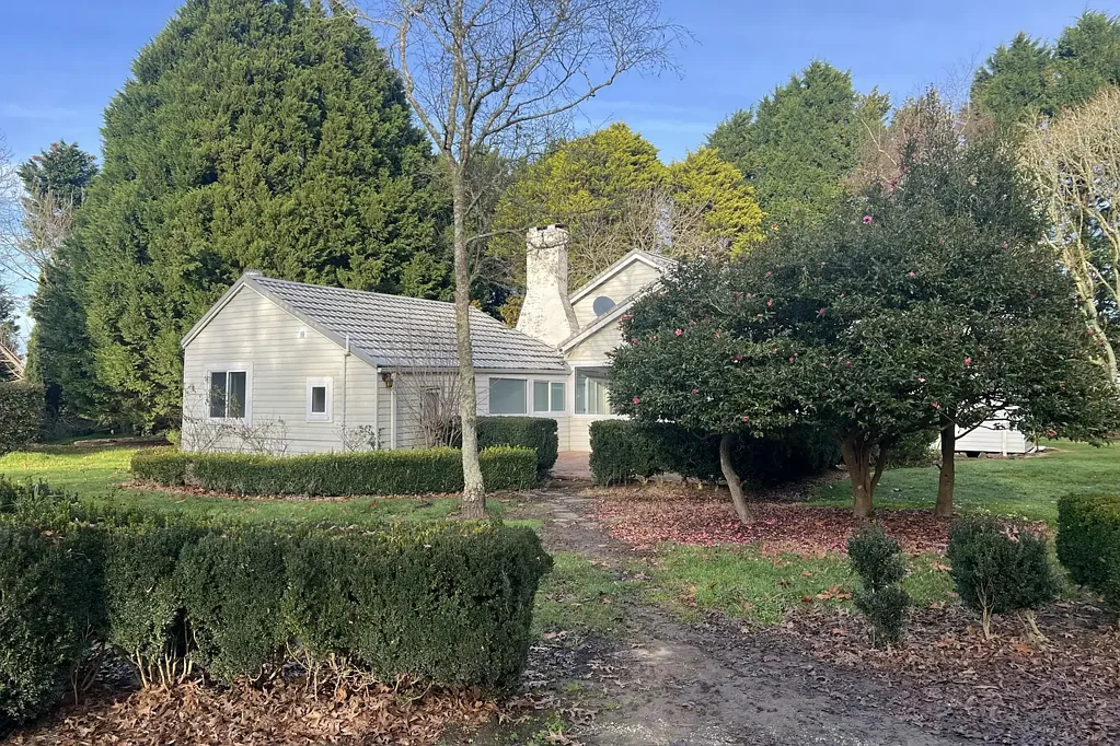 Experience Charm in rare Kangaloon offering