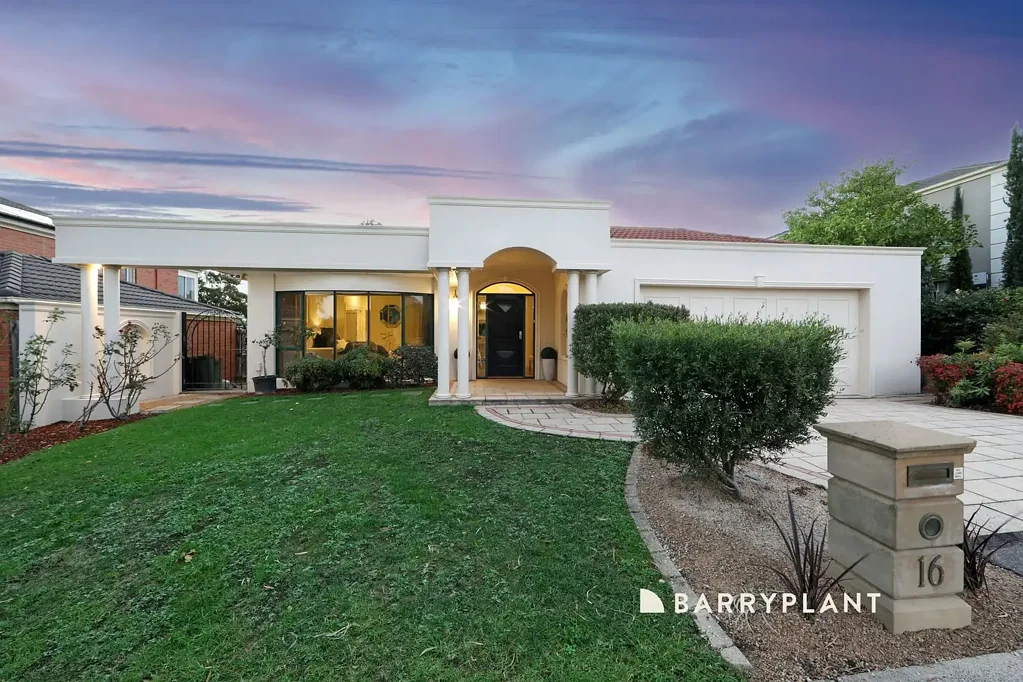 16 Kellbourne Drive, Rowville, VIC 3178