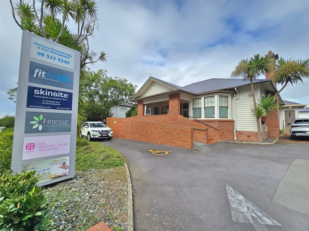 Remuera GF 40sqm Medical tenancy with car parks