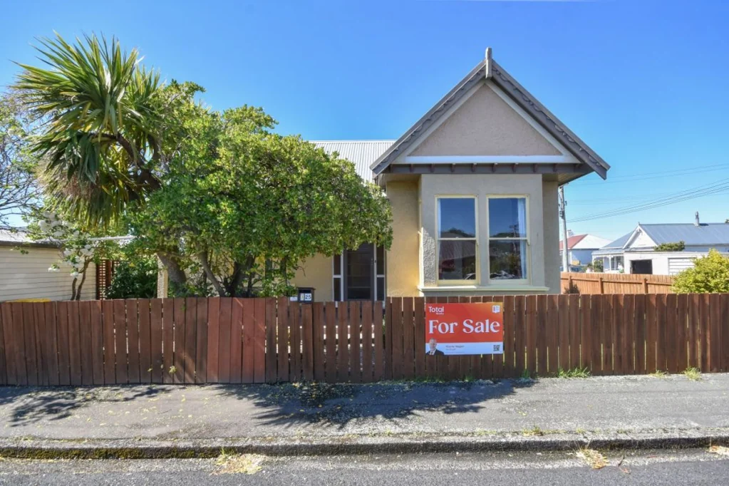 25 Nicholson Street, Forbury, Dunedin City