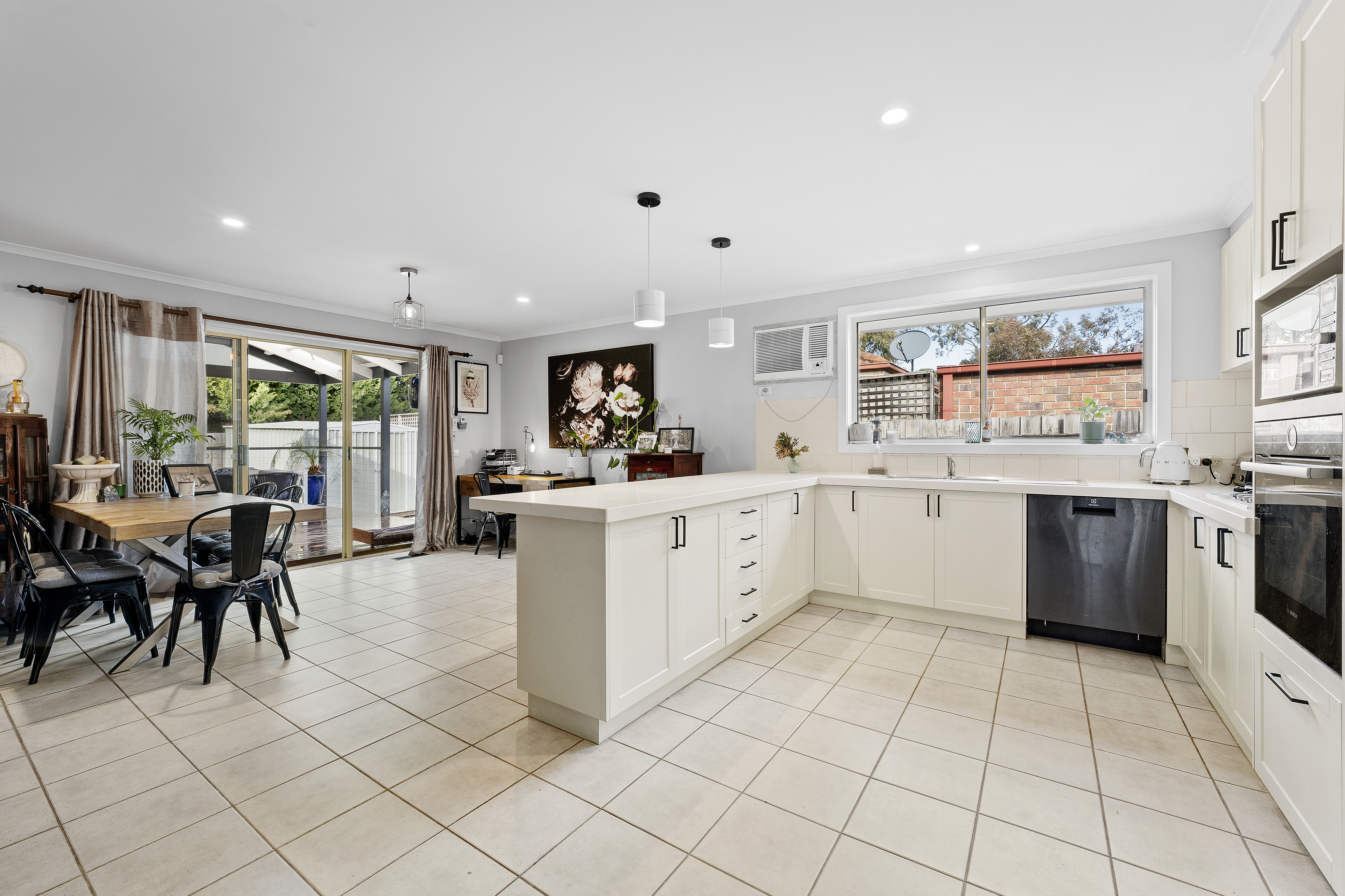 12 JEREMIC CT, CROYDON NORTH VIC 3136, 0 Kuwarto, 0 Banyo, House