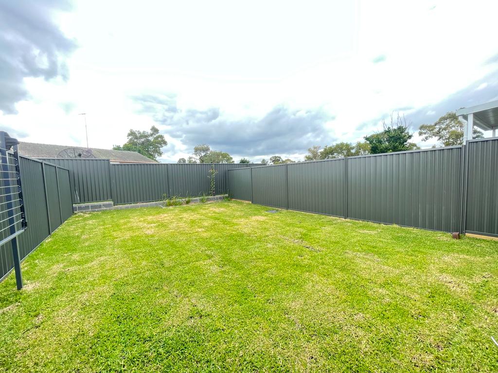 42A CAMILLERI AV, QUAKERS HILL NSW 2763, 0 غرف, 0 حمامات, House