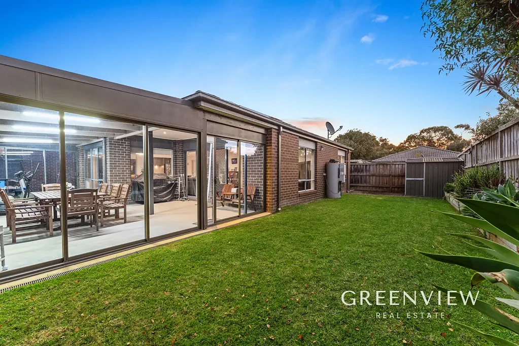 Cranbourne North 4 Bedroom Spacious Family Living with Exceptional Entertaining Appeal