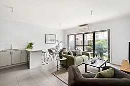 2/75 Derby Street, Tullamarine