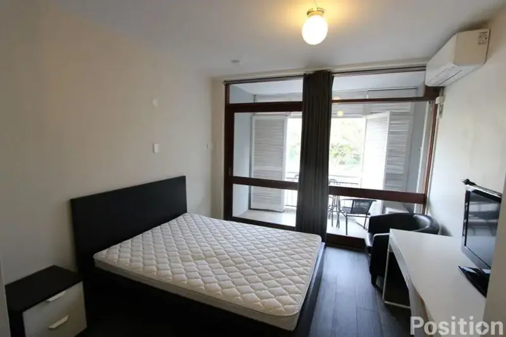 UNFURNISHED OR FURNISHED  STUDIO with BALCONY!