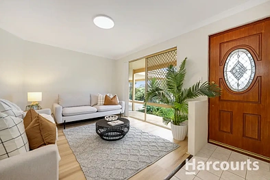 10 Whiston Crescent, Clarkson, WA 6030, 4 Schlafzimmer, 2 Badezimmer, House