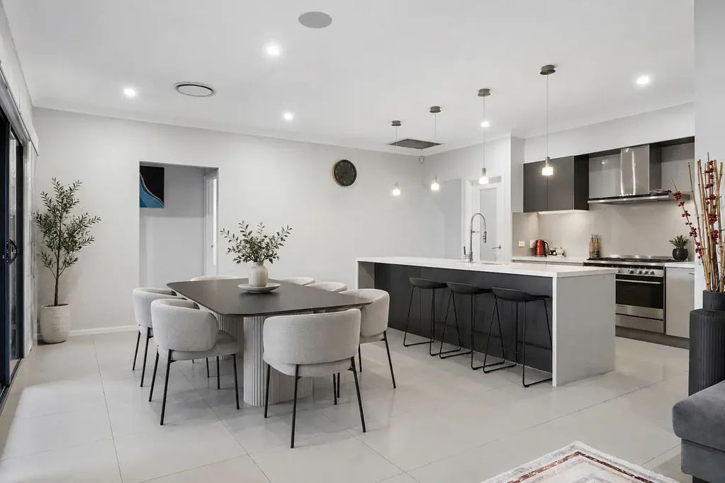 Gledswood Hills 4房 尊享生活，升级娱乐体验 Premium Living Meets Elevated Entertaining