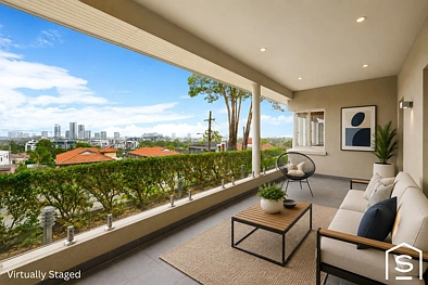 Ryde 3બેડરૂમ Elevated Double Brick Family Home with Sweeping Views and Future Development Potential