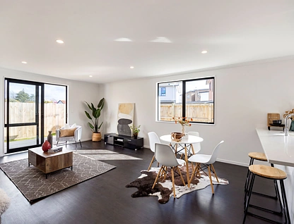 4/32 Ross Crescent, Fairfield, Hamilton City, 3 Kuwarto, 2 Banyo, Townhouse