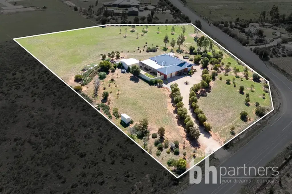 Mannum 3Phòng ngủ Spacious Lifestyle Property - Stunning Home on 2.7 Acres