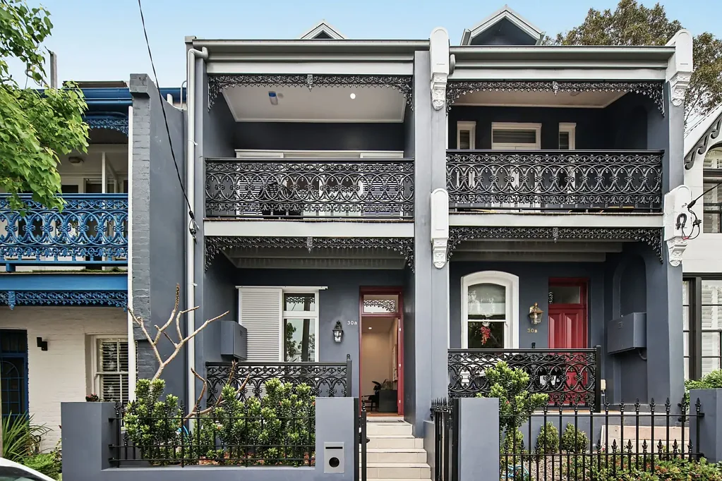 Glebe 3部屋 Tri-level designer Victorian residence with top floor retreat