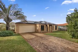 8 Johnston Place, Bracken Ridge