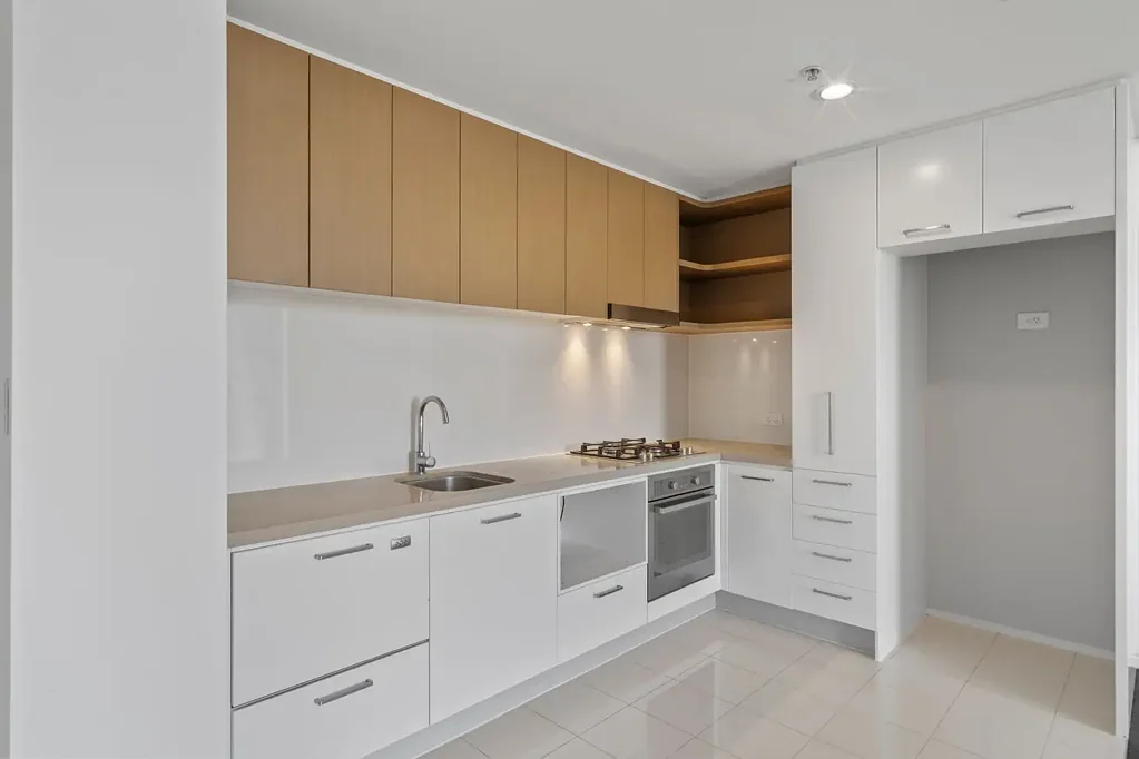 One-Bedroom Apartment with Spacious Balcony and Beautiful Views