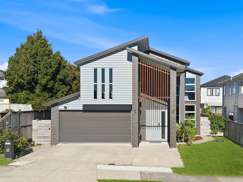 Flat Bush 6房  MUST SELL! Vendors Have Already Bought Elsewhere