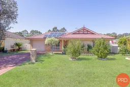 57 Streeton Drive, Metford