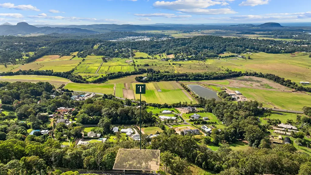 Rosemount Elevated Rural Living with Coastline Views and Everyday Convenience