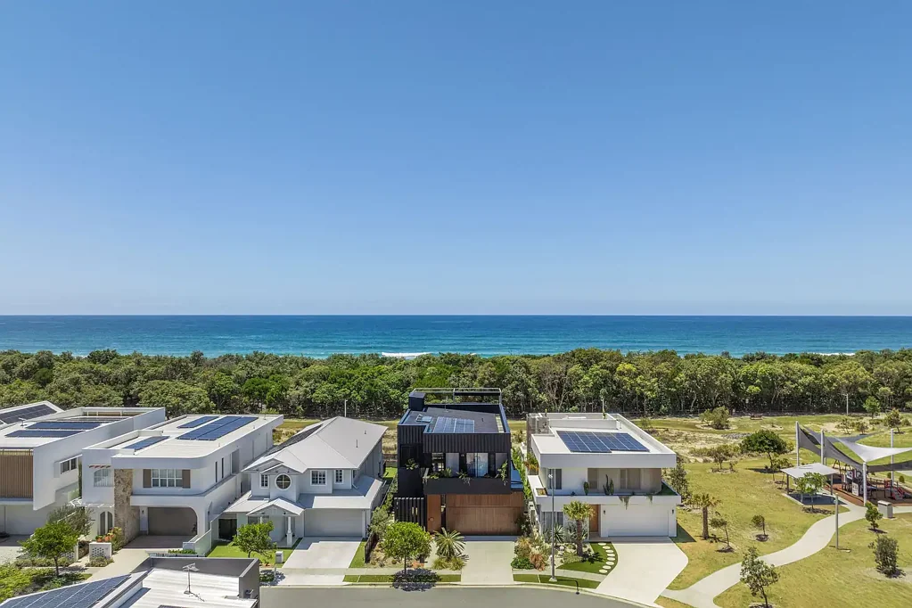 An extraordinary fusion of concrete and coastal light.