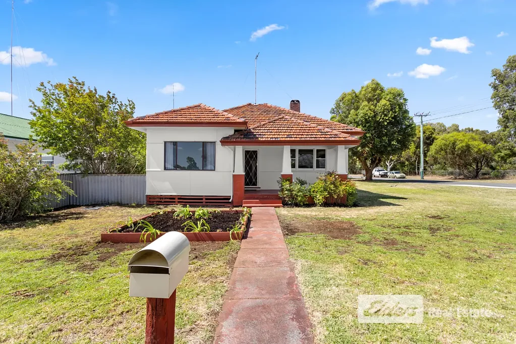 Harvey 4ห้องนอน Spacious Family home in the Heart of Harvey
