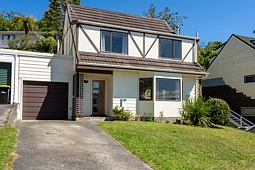36 Cambrian Street, Churton Park