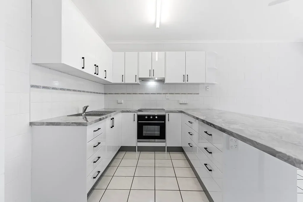 4/24 Hill Street, Manunda, QLD 4870