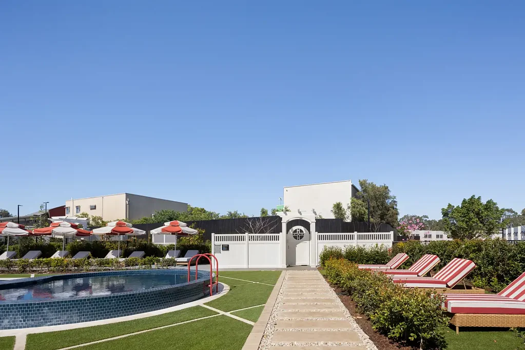 Flinders View 3房 现代生活与度假村式设施 Contemporary Living with Resort-Style Amenities