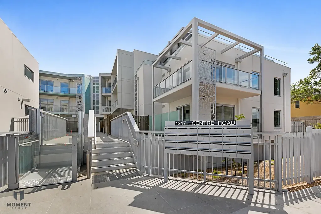 Modern & Convenient Living in the Heart of Oakleigh South