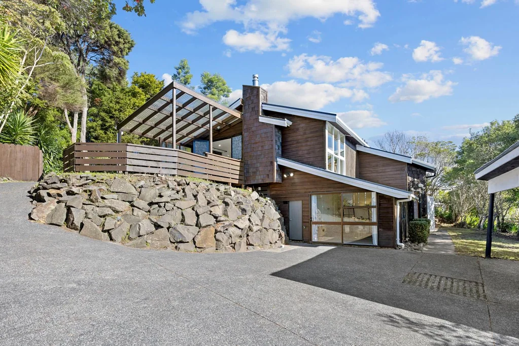41 Bushlands Park Drive, Albany, North Shore City, Auckland