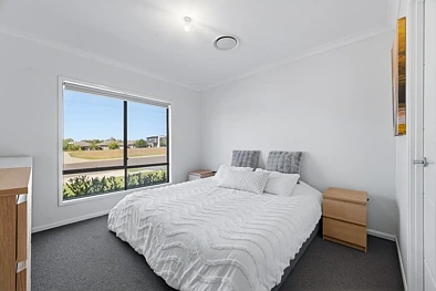 11 Long Reef Circuit, Gregory Hills, NSW 2557, 4 Bedrooms, 2 Bathrooms, House