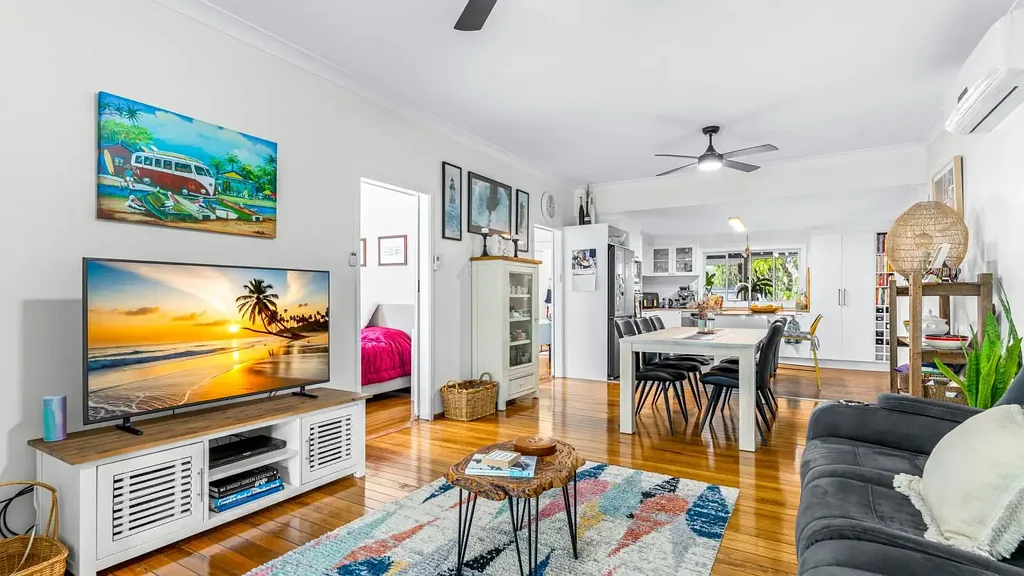 Harrington 3कमरा Lovingly Renovated Cottage-Move in and enjoy your new lifestyle!