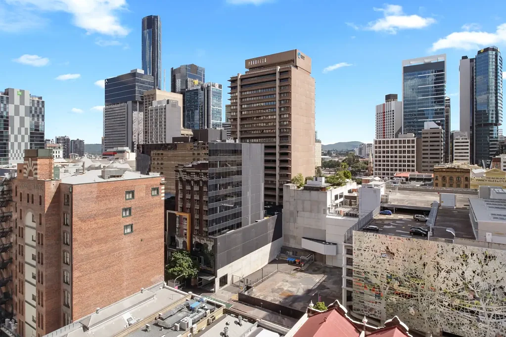 Brisbane City 1 Bedroom Motivated Seller - One Bedroom + Study | Vacant | Secure Car - Will Be Sold!