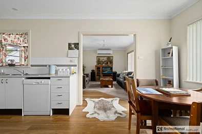 51 Macquarie Street, West Bathurst, NSW 2795, 3 slaapkamers, 1 badkamers, House