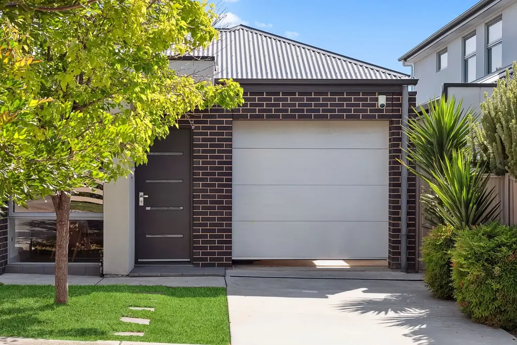 4B Seaforth Avenue, Dover Gardens, SA 5048