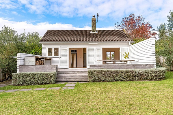2 Paerimu Street, Orakei, Auckland City