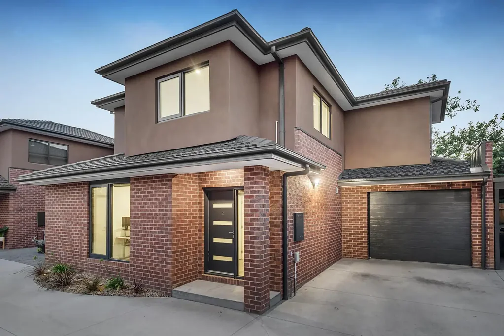 2/25 Strathallan Road, Macleod, VIC 3085