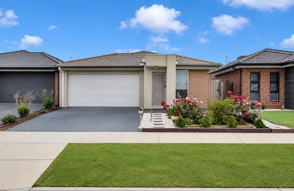 Beautifully Presented 4-Bedroom Family Home