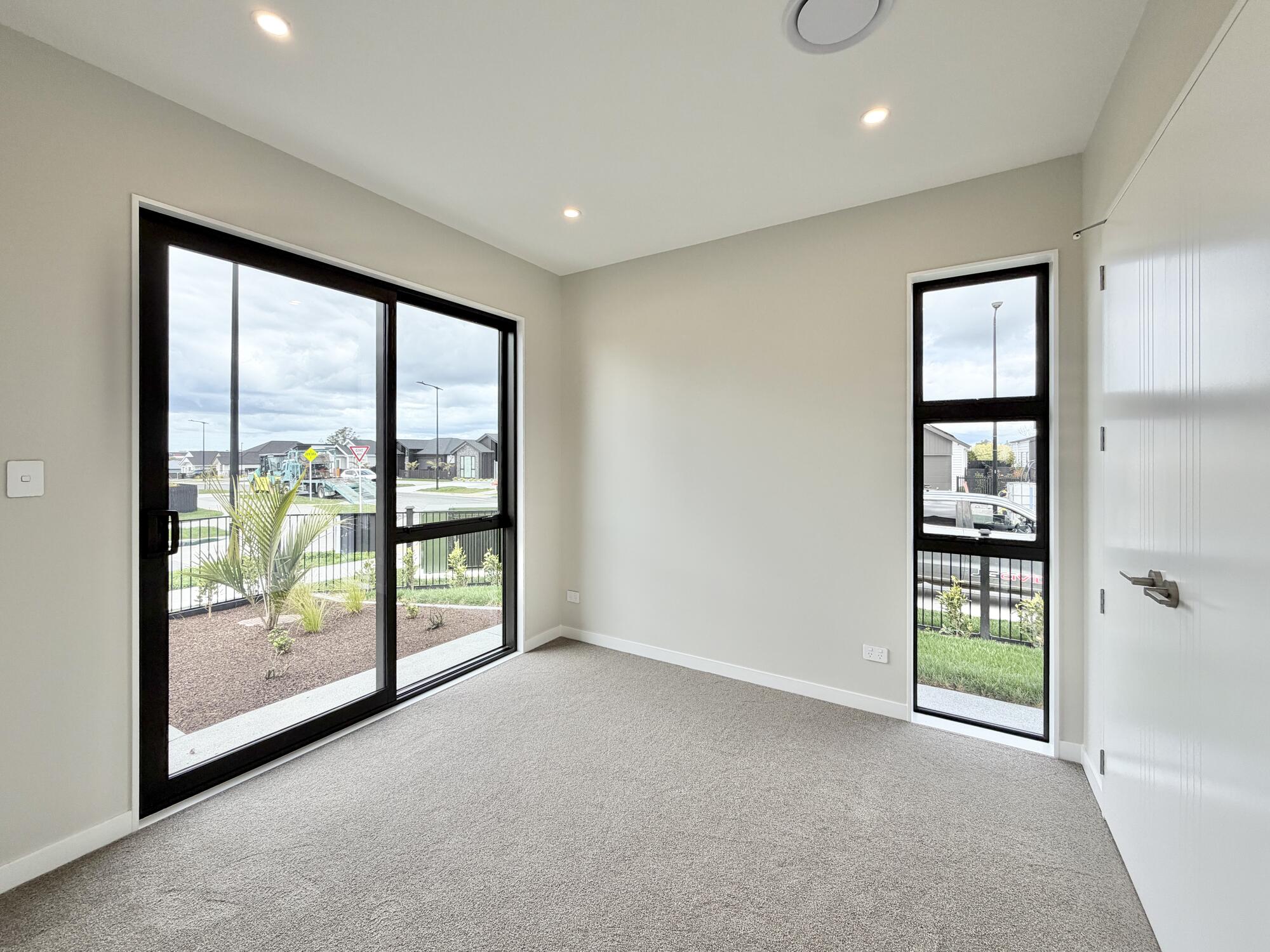 1 Lamont Street, Milldale, photo 11