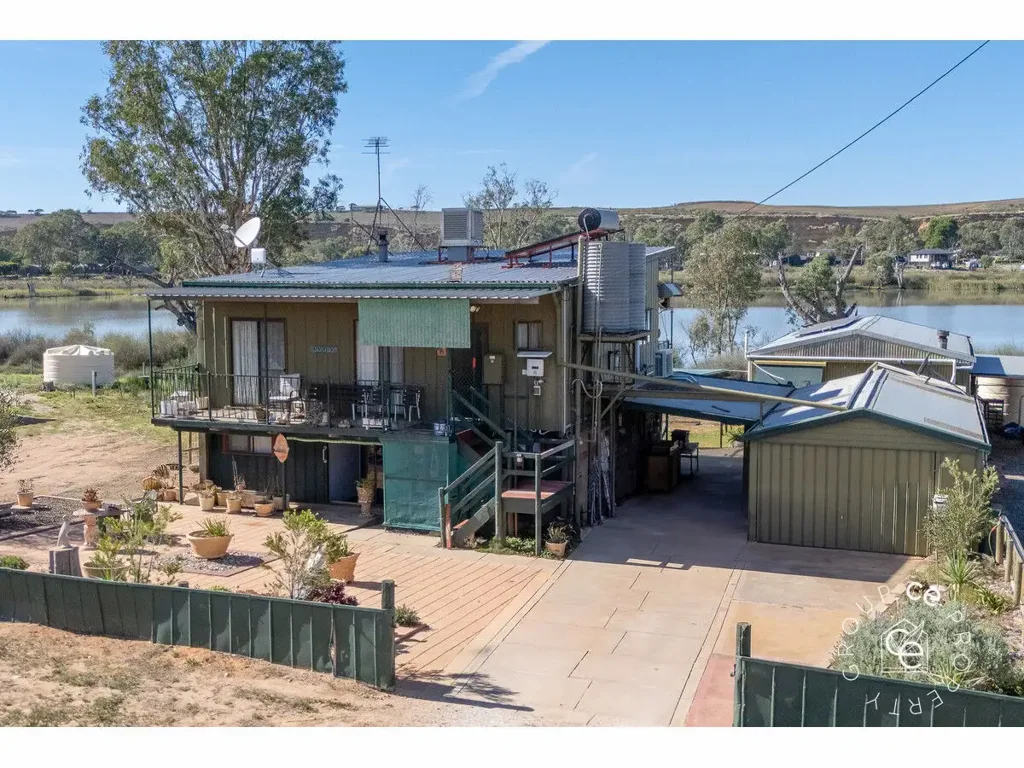 Walker Flat 4 Slaapkamer Outstanding Water Views