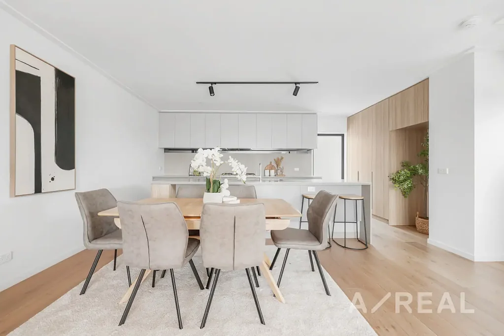 Altona North 4कमरा Stockland Built to Display Upgraded Standard, Park-Front and Family Ready