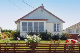 12 Harlech Street, Oamaru