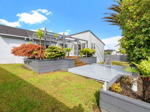 Highland Park 3房  Timeless Character, Exceptional Location – A H...